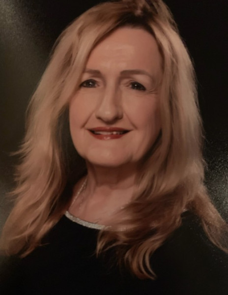 Debra_Hain